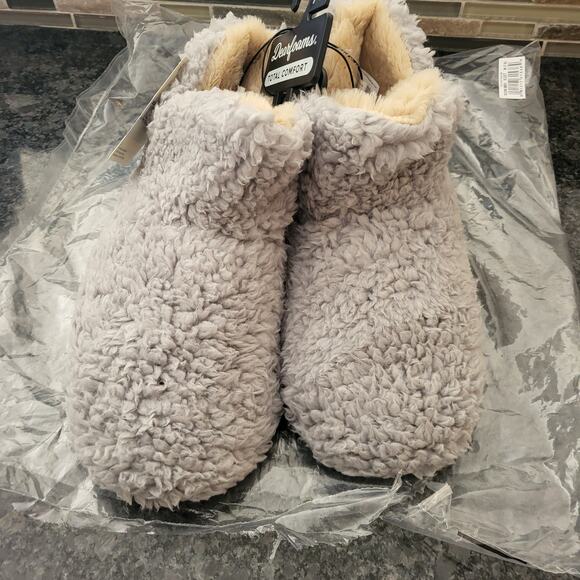 NWT Dearfoams Women's Chelsea Faux Fuzzy Sherpa Indoor House Bootie small 5-6 - Picture 4 of 7
